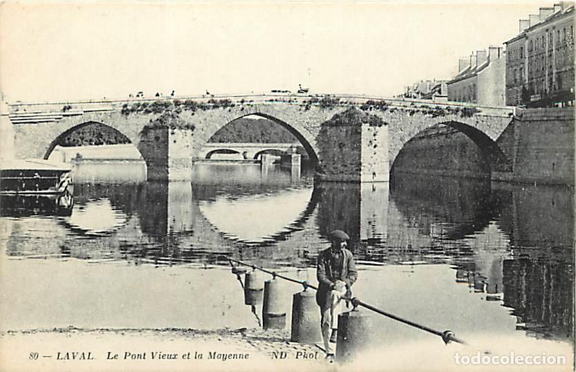 Postales: France - 53 - Laval - Le Pont Vieux et la Mayenne - Anim&eacute;e - Correspondance - CPA - Voir Scans Recto