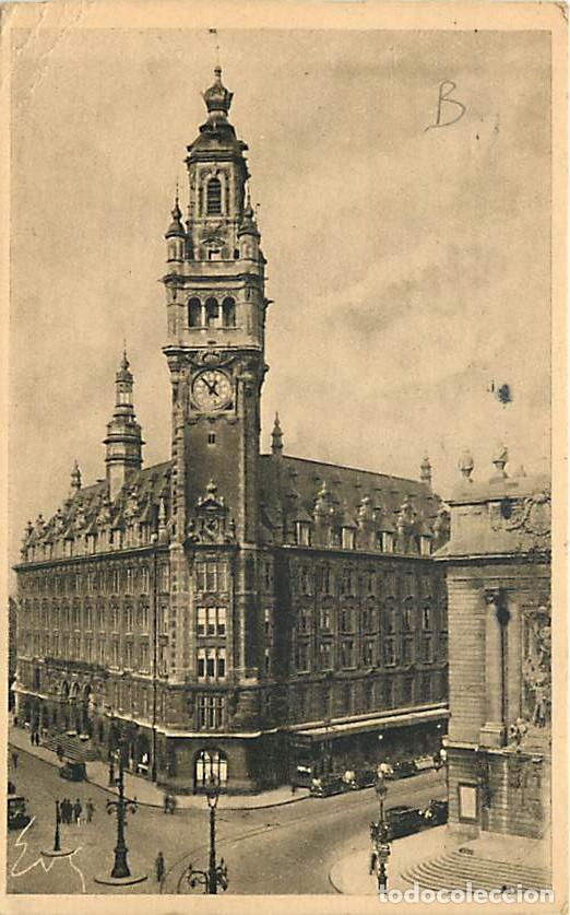 Cartes Postales: France - 59 - Lille - La Bourse - Anim&eacute;e - Automobiles - Oblit&eacute;ration ronde de 1945 - CPA - Voir Sca