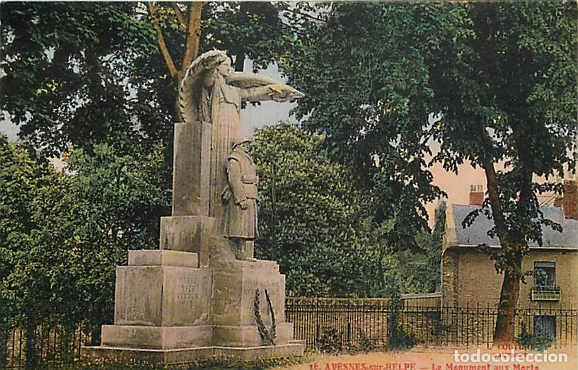 Postkarten: France - 59 - Avesnes sur Helpe - Le Monument aux Morts - Coloris&eacute;e - Oblit&eacute;ration ronde de 1934 - C