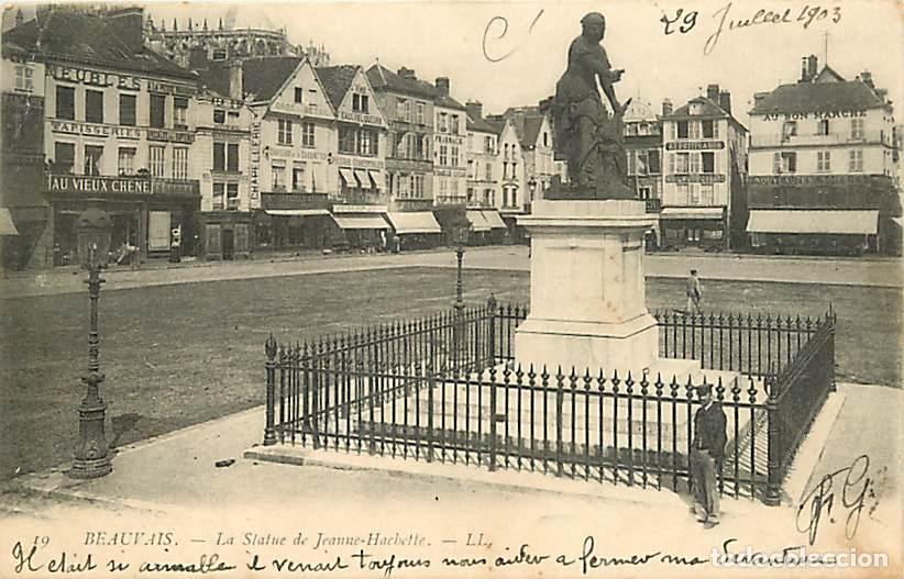Postkarten: France - 60 - Beauvais - La statue de Jeanne Hachette et l'H&ocirc;tel de Ville - Pr&eacute;curseur - Voyag&eacute;e en