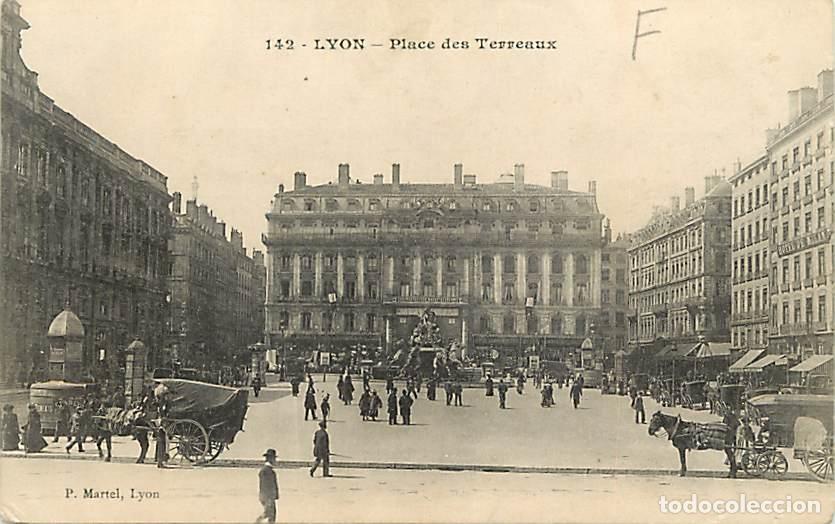 Postkarten: France - 69 - Lyon - Place des Terreaux - Anim&eacute;e - Correspondance - Voyag&eacute;e en 1916 - CPA - Voir Sca