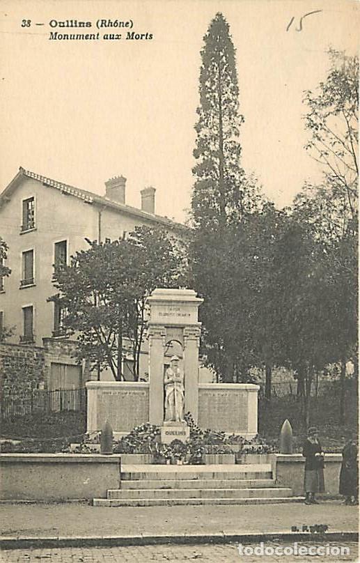 Postkarten: France - 69 - Oullins - Monument aux Morts - Anim&eacute;e - CPA - Voir Scans Recto-Verso