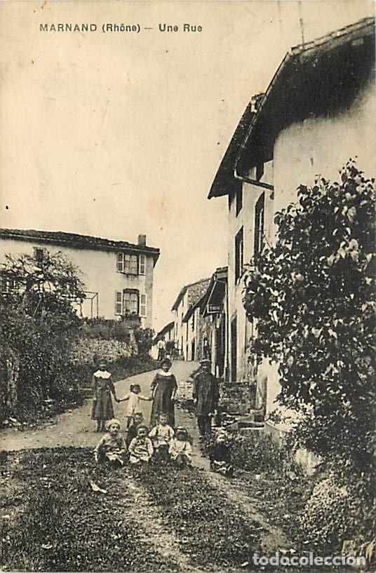 Cartoline: France - 69 - Marnand - Une Rue - Anim&eacute;e - Oblit&eacute;ration ronde de 1933 - CPA - Voir Scans Recto-Verso