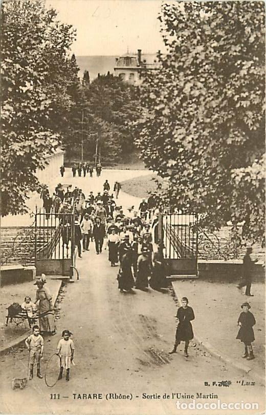 Postkarten: France - 69 - Tarare - Sortie de l'Usine Martin - Anim&eacute;e - Correspondance - Etat pli visible - CPA -