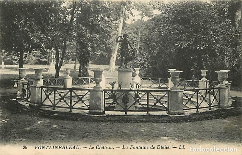 Postais: France - 77 - Fontainebleau - Le Ch&acirc;teau - La Fontaine de Diane - Oblit&eacute;ration ronde de 1927 - CPA -