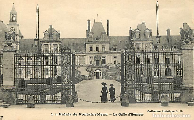 Postais: France - 77 - Fontainebleau - Palais de Fontaineblau - La Grille d'Honneur - Anim&eacute;e - Carte Neuve -