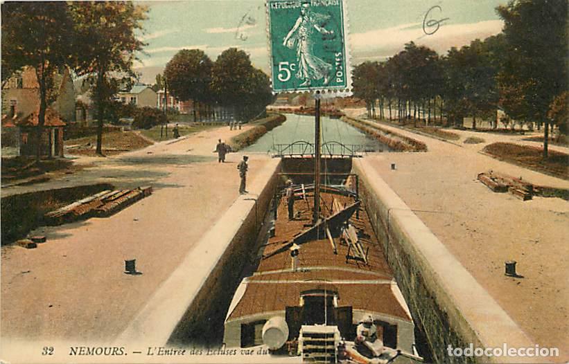 Cartoline: France - 77 - Nemours - L'entr&eacute;e des Ecluses - Anim&eacute;e - Coloris&eacute;e - CPA - Voir Scans Recto-Verso
