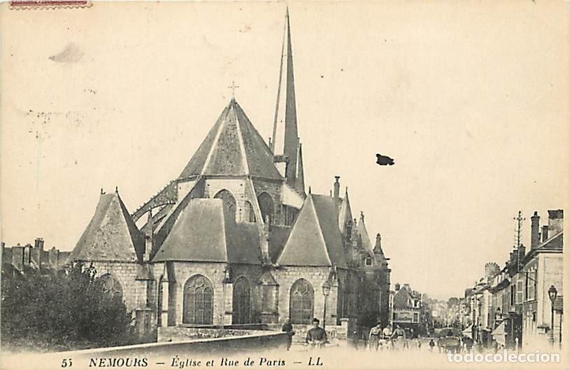 Postales: France - 77 - Nemours - Eglise et Rue de Paris - Anim&eacute;e - CPA - Voir Scans Recto-Verso