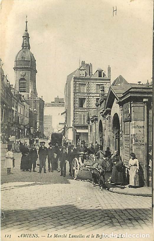 Postales: France - 80 - Amiens - Le March&eacute; Lamelles et le Beffroi - Anim&eacute;e - Carte Neuve - CPA - Voir Scans Re