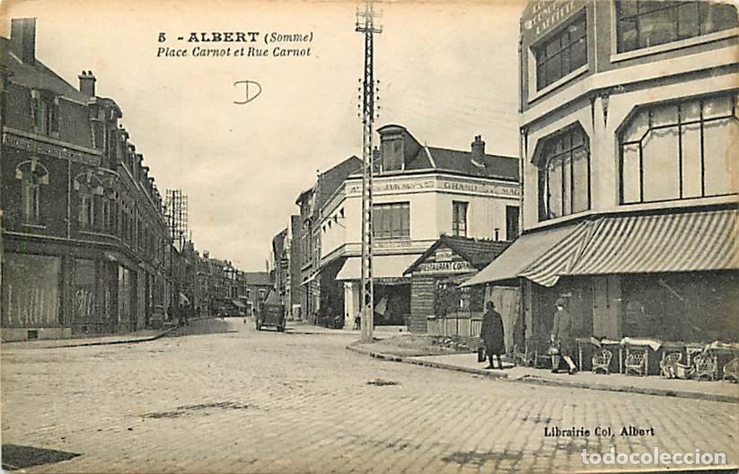Postales: France - 80 - Albert - Place Gamot et Rue Carnot - Anim&eacute;e - Restaurant Copin - CPA - Voir Scans Rect