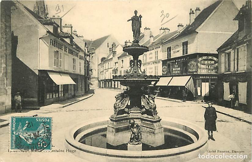 Postales: France - 91 - Etampes - Fontaine Hugo - Anim&eacute;e - CPA - Voir Scans Recto-Verso