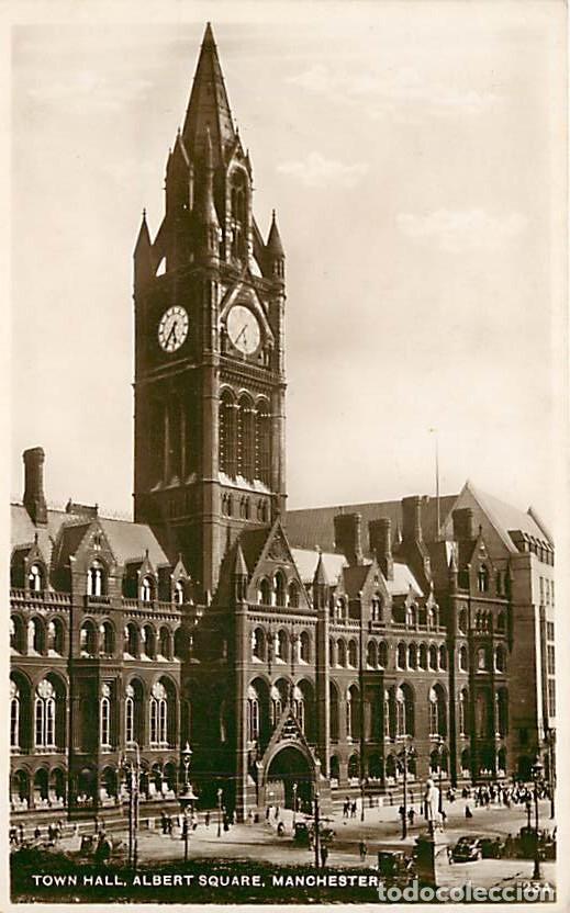 Postcards: Pays - Royaume-Uni - Manchester - Town Hall , Albert Square - Anim&eacute;e - CPSM format CPA - Voyag&eacute;e en