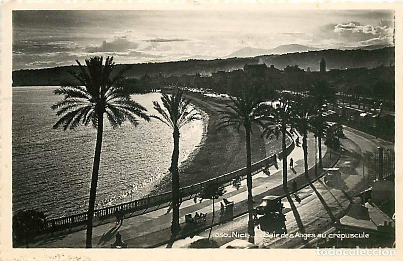 Cartes Postales: France - 06 - Nice - Baie des Anges au cr&eacute;puscule - Anim&eacute;e - Automobiles - CPSM format CPA - Oblit&eacute;r