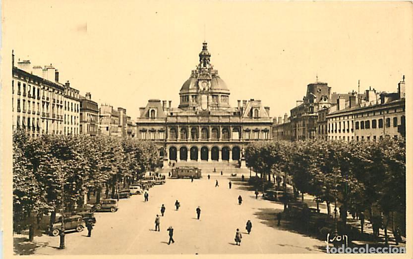 Postkarten: France - 42 - Saint Etienne - L'H&ocirc;tel de Ville et la Place - Automobiles - CPA - Carte Neuve - Voir