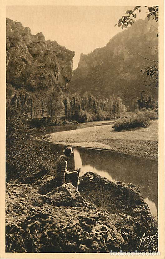 Cartoline: France - 48 - Les Gorges du Tarn - D&eacute;troits vus de l'entr&eacute;e du Cirque det Beaumes - CPA - Carte Neuv