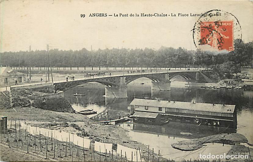 Postais: France - 49 - Angers - Le Pont de la Haute-Cha&icirc;ne - La Place Larochefoucault - Anim&eacute;e - CPA - Oblit&eacute;