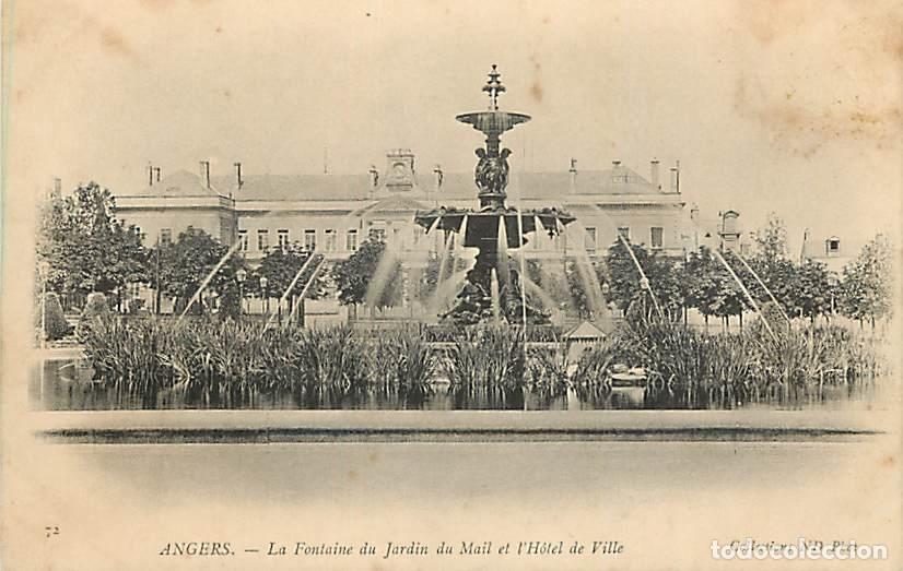 Postais: France - 49 - Angers - La Fontaine du Jardin du Mail et l'H&ocirc;tel de Ville - Pr&eacute;curseur - CPA - Voir S