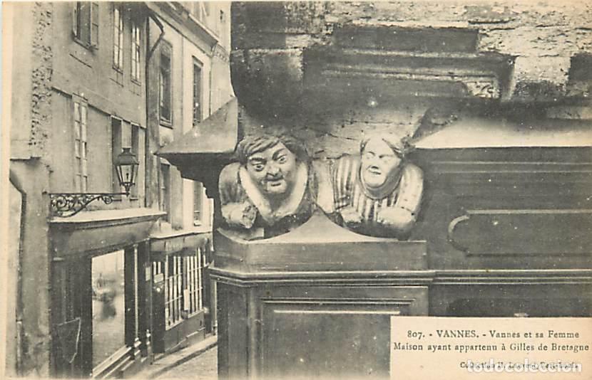 Cartoline: France - 56 - Vannes - Vannes et sa Femme - CPA - Voir Scans Recto-Verso
