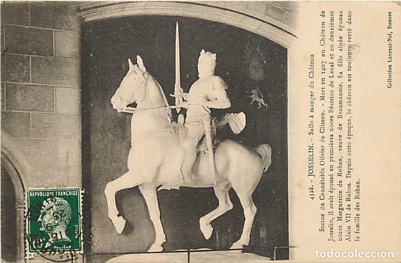 Cartes Postales: France - 56 - Josselin - Le Ch&acirc;teau - Salle &agrave; manger - Statue &eacute;questre du Conn&eacute;table Olivier de Clis