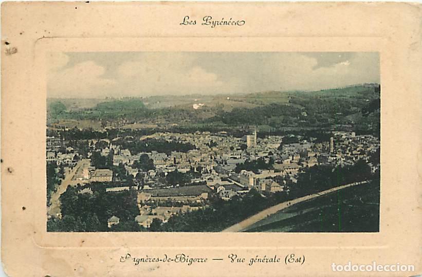 Postales: France - 65 - Bagn&egrave;res de Bigorre - Vue G&eacute;n&eacute;rale - Coloris&eacute;e - CPA - Etat abim&eacute;e - Voir Scans Recto-