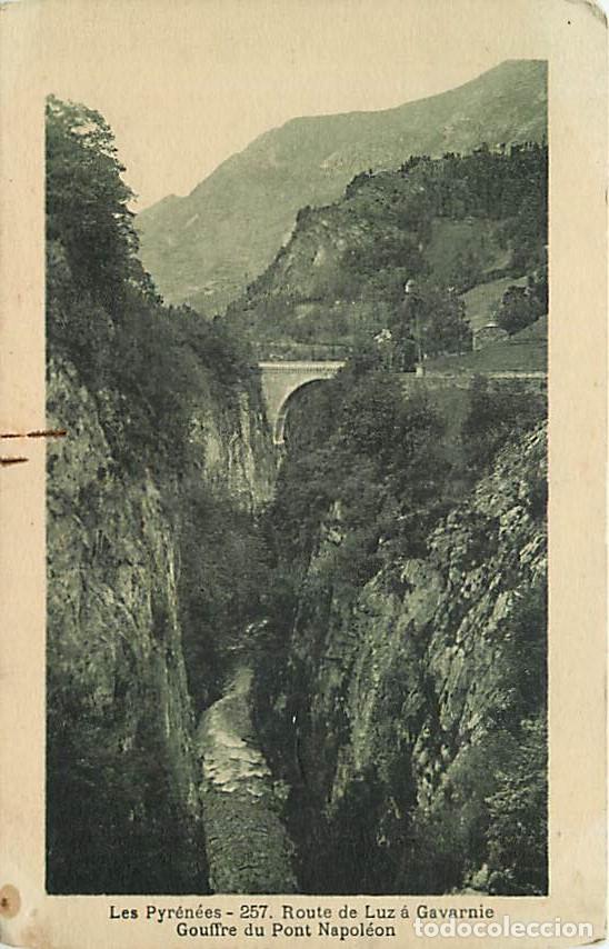 Postkarten: France - 65 - Hautes Pyr&eacute;n&eacute;es - Route de Luz &agrave; Gavarnie - Gouffre du Pont Napol&eacute;on - CPA - Etat trou