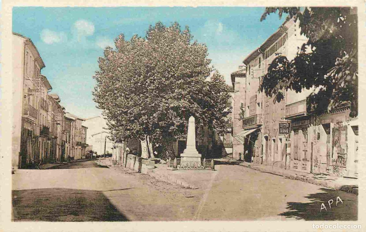 Postais: France - 34 - Le Poujol - La Place et le Monument - Coloris&eacute;e - CPA - Voir Scans Recto-Verso