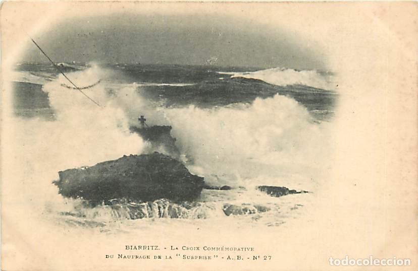 Postcards: France - 64 - Biarritz - La Croix Comm&eacute;morative du Naufrage de la Surprise - Effet de Vagues - Pr&eacute;cu