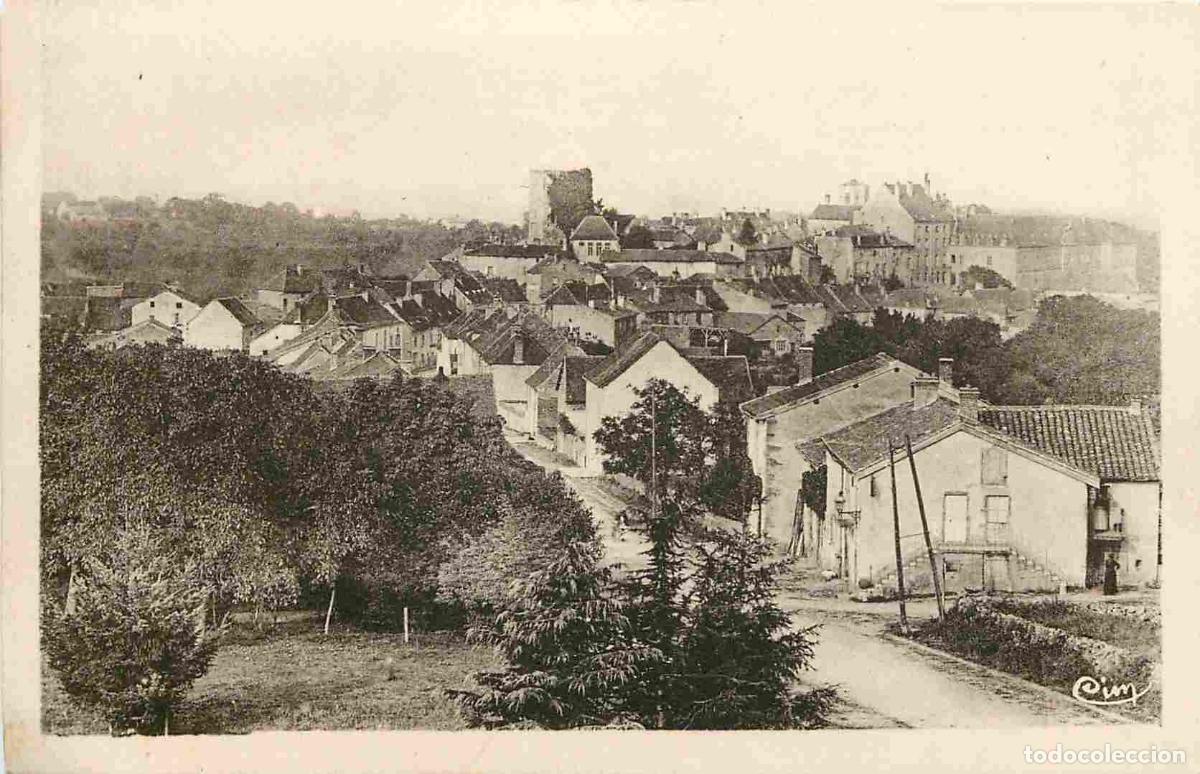 Postais: France - 71 - Semur en Brionnais - Vue g&eacute;n&eacute;rale au Levant - CPA - Voir Scans Recto-Verso
