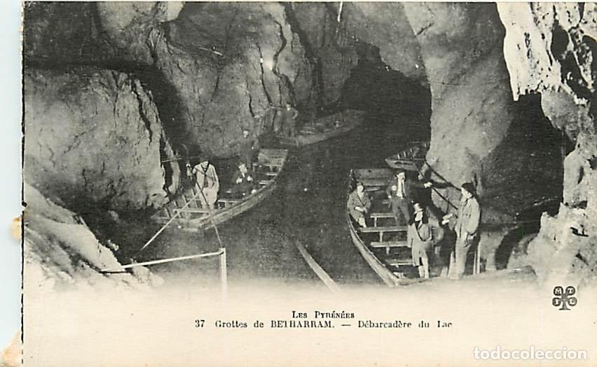 Postais: France - 64 - B&eacute;tharram - Grottes de B&eacute;tharram - D&eacute;barcad&egrave;re du lac - Anim&eacute;e - Carte venant d'un car