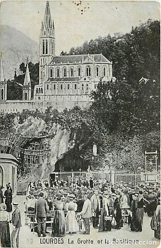 Postais: France - 65 - Lourdes - La Grotte et la Basilique - Anim&eacute;e - CPA - Voir Scans Recto-Verso