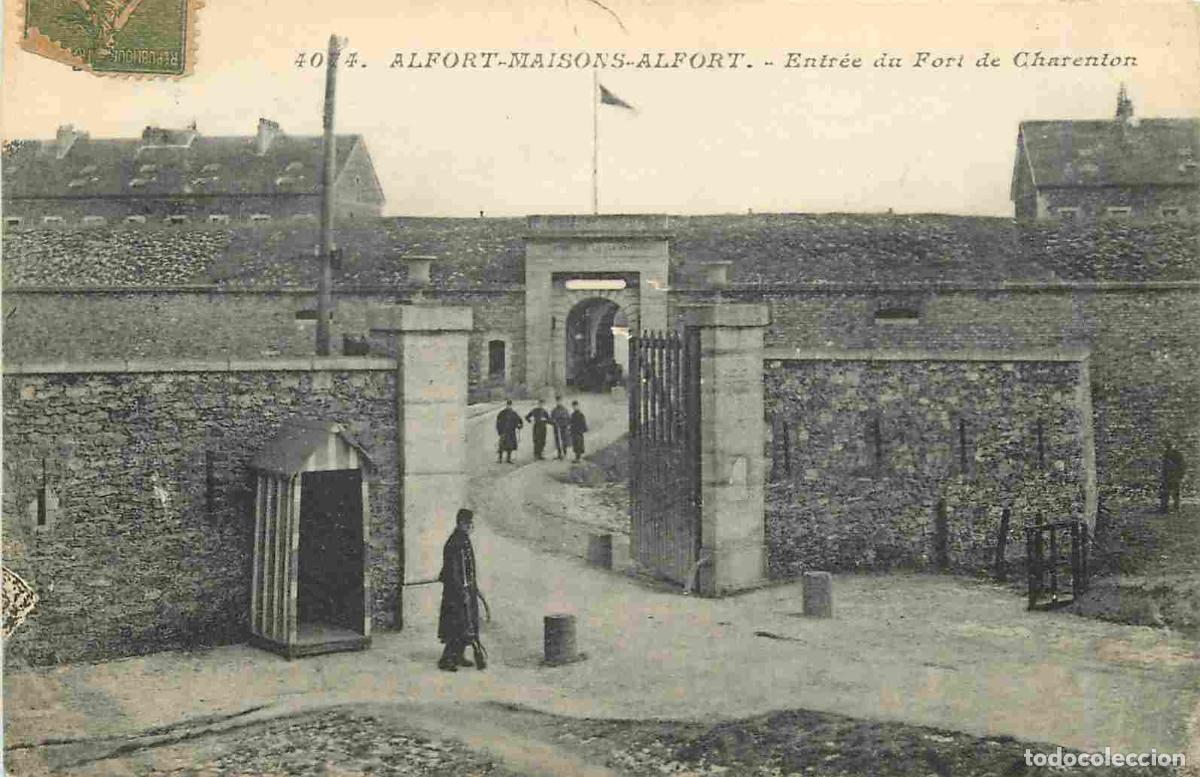 Cartoline: France - 94 - Maisons Alfort - Entr&eacute;e du Fort de Charenton - Anim&eacute;e - Correspondance - CPA - Oblit&eacute;r