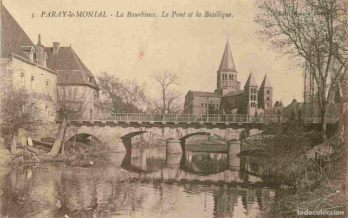 Cartes Postales: France - 71 - Paray le Monial - La Bourbince - Le Pont et la Basilique - CPA - Voyag&eacute;e en 1927 - Voi