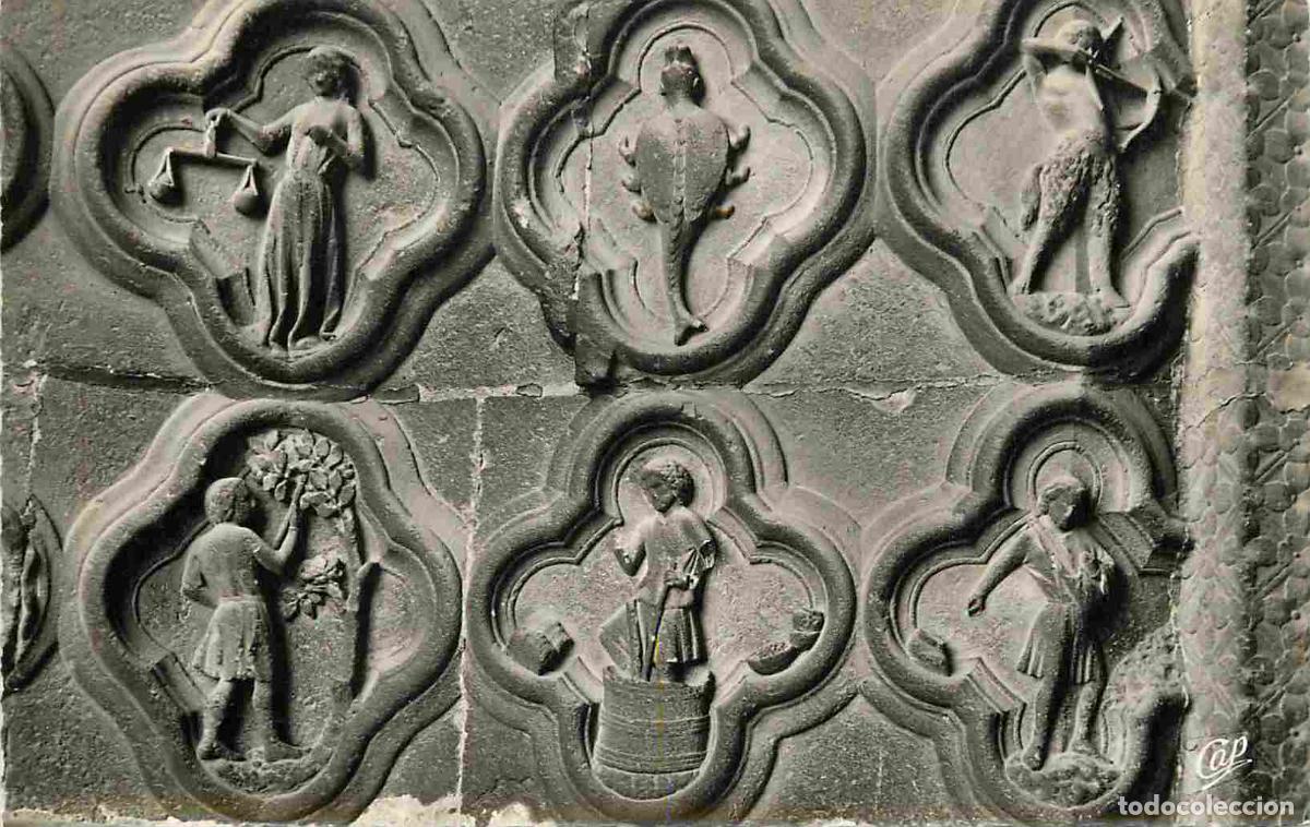 Postcards: France - 80 - Amiens - Cath&eacute;drale Notre Dame - Septembre - Octobre - Novembre - Art Religieux - Ment