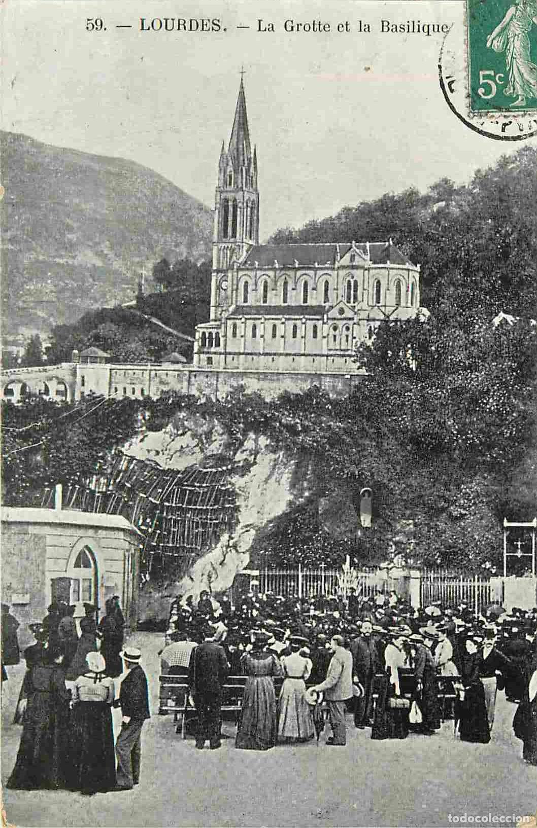 Cartes Postales: France - 65 - Lourdes - La Grotte� La Grotte et l a Basiliqu&ccedil;/et la Basilique - Anim&eacute;e - CPA - Voir
