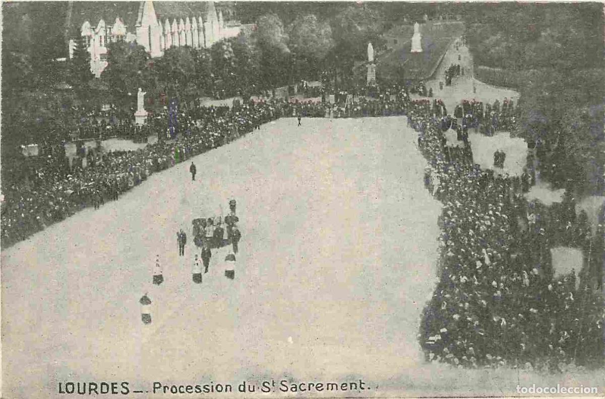 Cartes Postales: France - 65 - Lourdes - Procession du Saint Sacrement - Anim&eacute;e - CPA - Voir Scans Recto-Verso