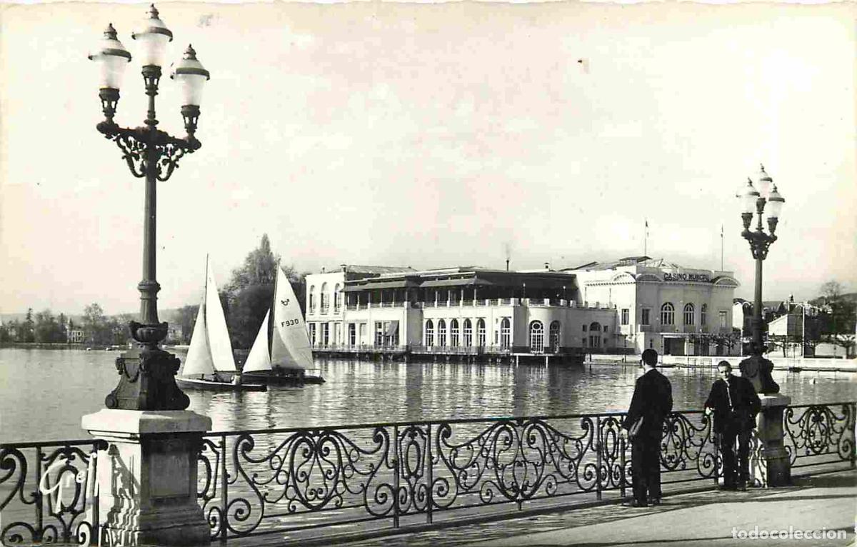 Postcards: France - 95 - Enghien les Bains - Le Lac et le Casino - Anim&eacute;e - Carte Dentel&eacute;e - CPSM format CPA -