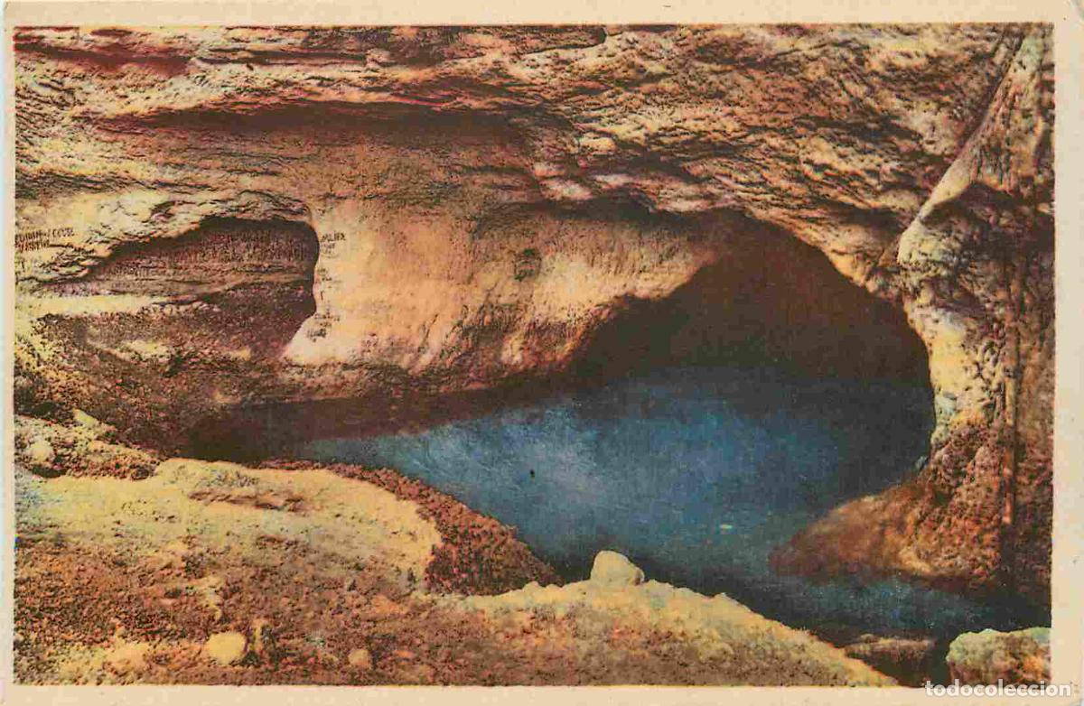 Postkarten: France - 84 - Fontaine de Vaucluse - La Source - Coloris&eacute;e - CPA - Carte Neuve - Voir Scans Recto-Ve