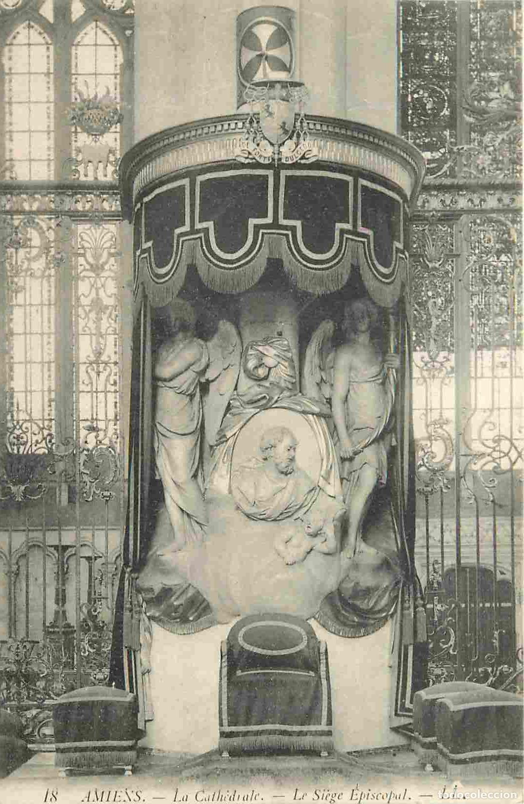 Postais: France - 80 - Amiens - int&eacute;rieur de la Cath&eacute;drale Notre Dame - Le Si&egrave;ge Episcopal - Art Religieux -