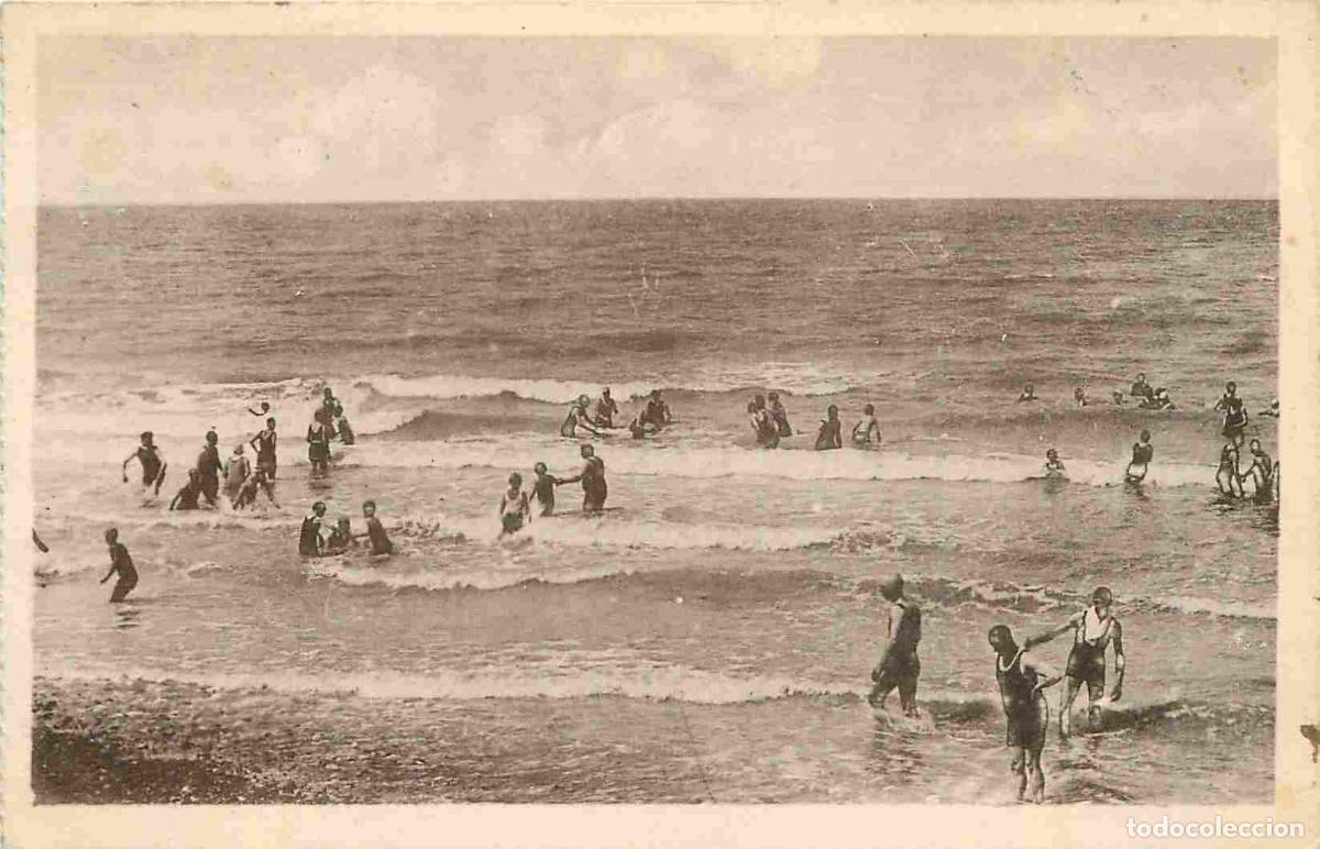 Postkarten: France - 80 - Cayeux sur Mer - L'heure du Bain - Anim&eacute;e - Baigneurs et Baigneuses - CPA - Oblit&eacute;rati