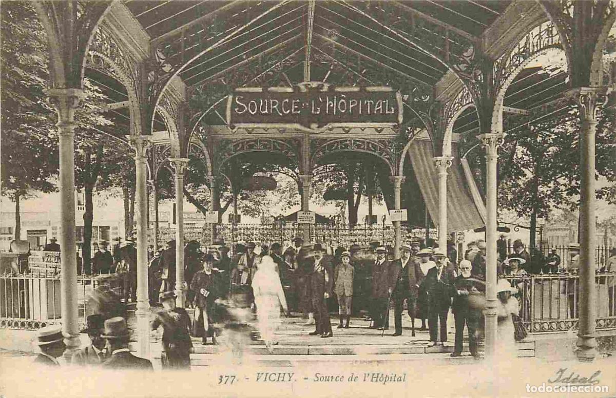 Postais: France - 03 - Vichy - Source de l'H&ocirc;pital - Anim&eacute;e - Correspondance - CPA - Voir Scans Recto-Verso