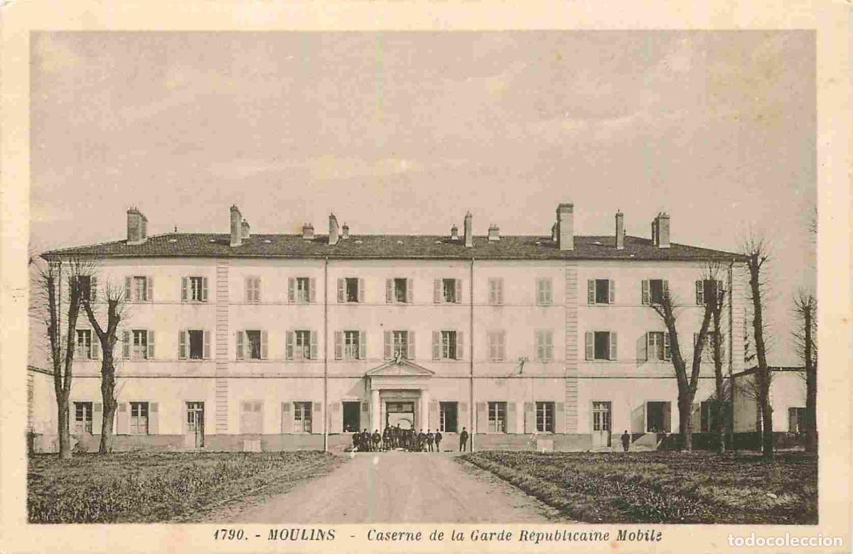 Postais: France - 03 - Moulins - Caserne de la Garde R&eacute;publicaine Mobile - Anim&eacute;e - Correspondance - CPA - Ob