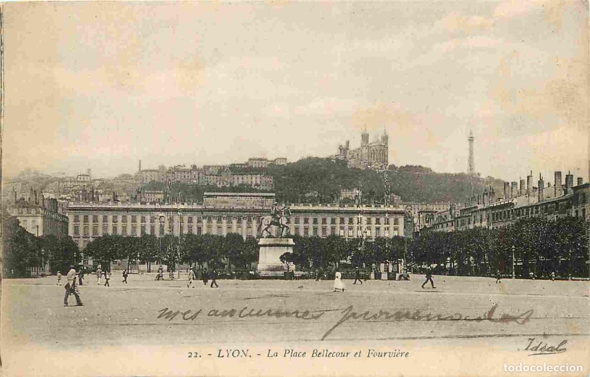 Postcards: France - 69 - Lyon - La Place Bellecour et Fourvi&egrave;re - Anim&eacute;e - Correspondance - CPA - Voir Scans Re
