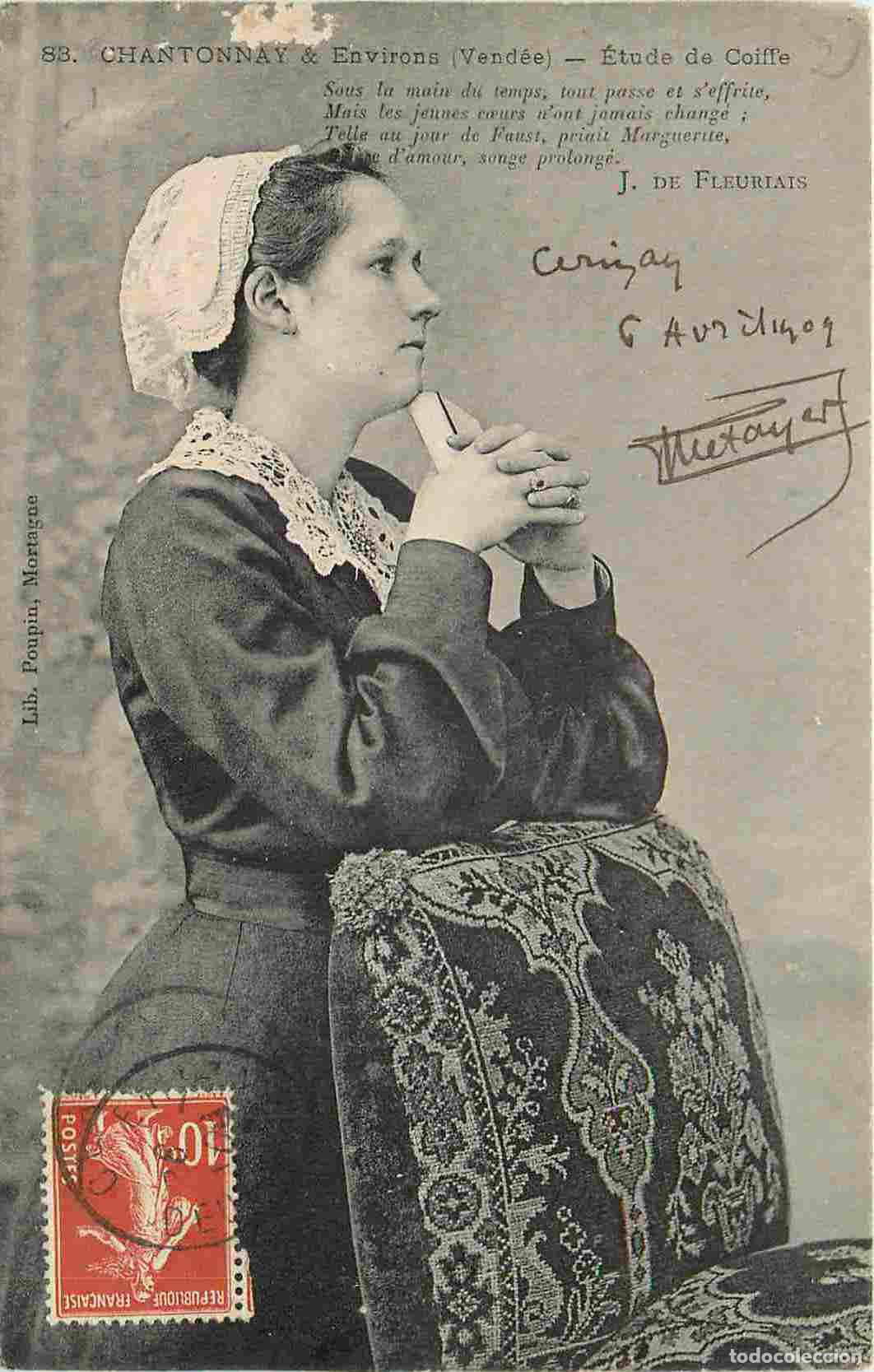 Postais: France - 85 - Chantonnay - Etude de Coiffes - Anim&eacute;e - Femme - Folklore - Sc&egrave;ne et Types - CPA - Obl