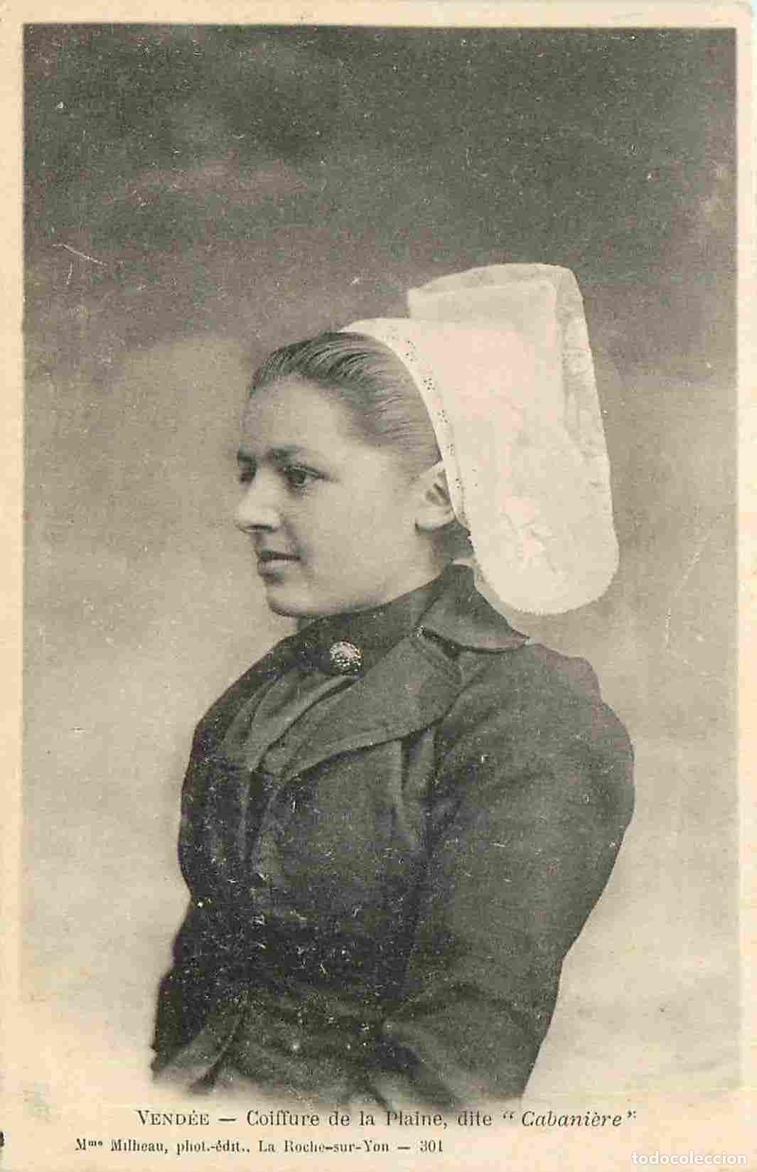 Postais: France - 85 - Vend&eacute;e - Coiffure de la Plaine dite Cabani&egrave;re - Anim&eacute;e - Femme - Folklore - Sc&egrave;ne et T