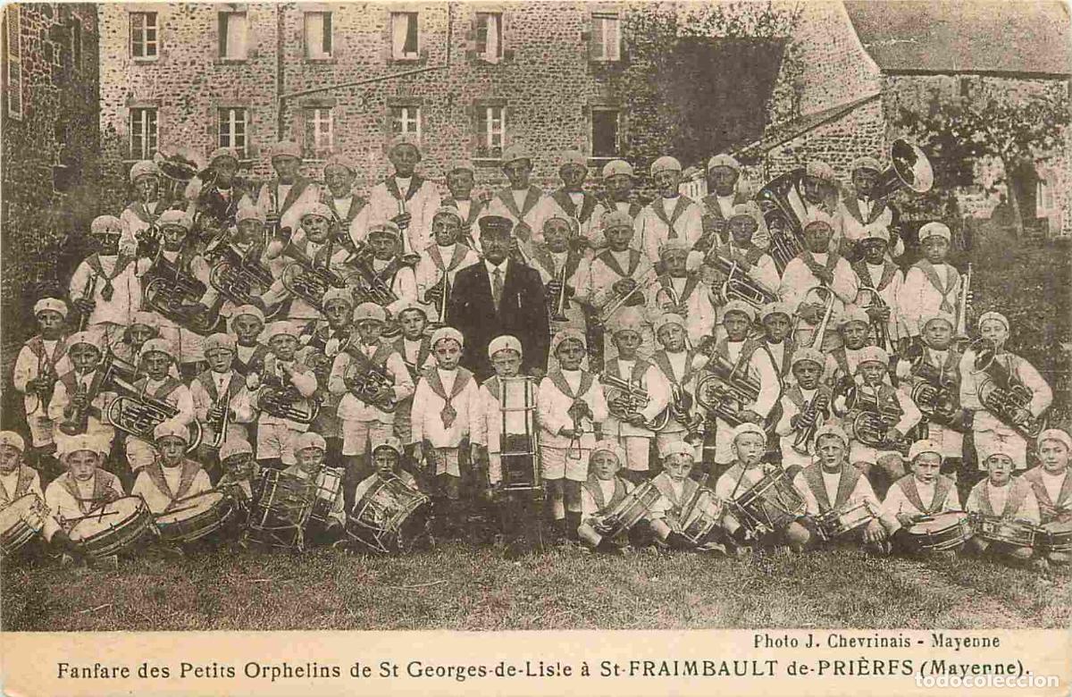 Cartoline: France - 53 - Saint Fraimbault de Pri&egrave;res - Fanfare des Petits Orphelins de St Georges-de-Lisle - An