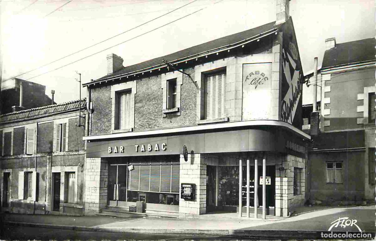 Cartoline: France - 86 - Poitiers - Bar Tabac Barrault - Faubourg Pont-Neuf - Mention Photographie v&eacute;ritable -