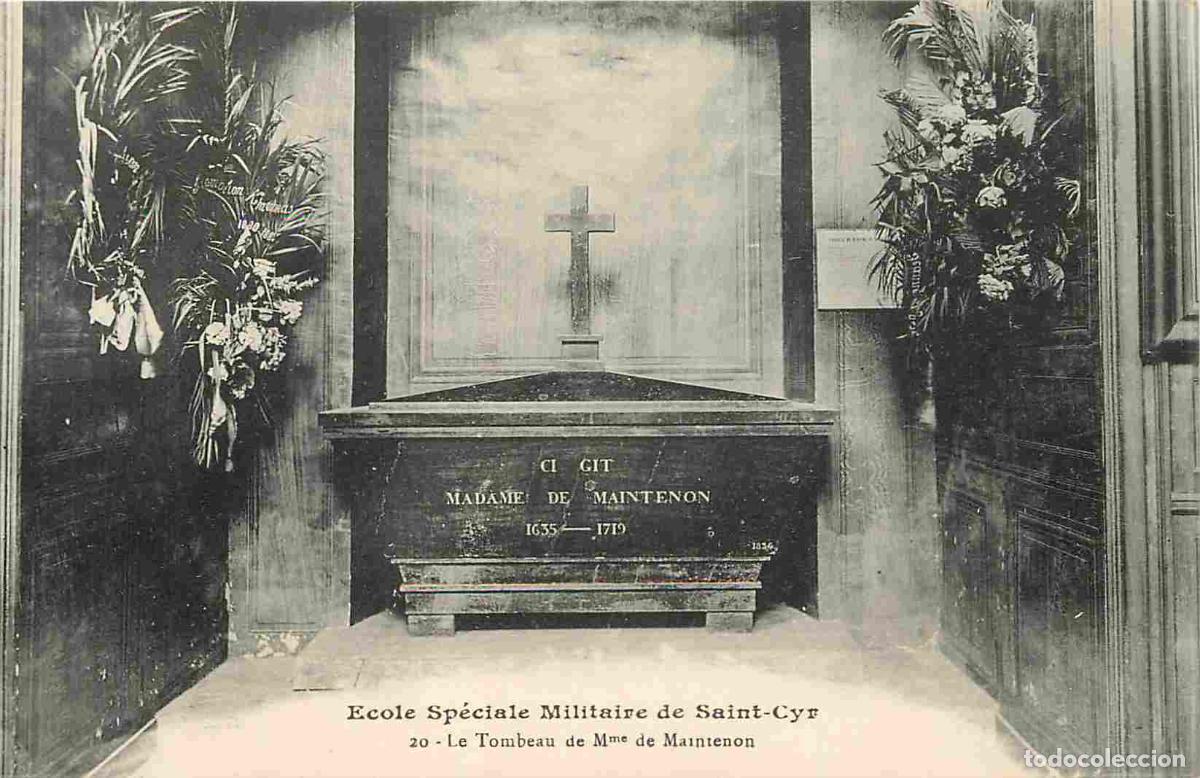 Cartoline: France - 78 - Saint Cyr l'Ecole - Ecole Sp&eacute;ciale Militaire - Le Tombeau de Mme de Maintenon - CPA -