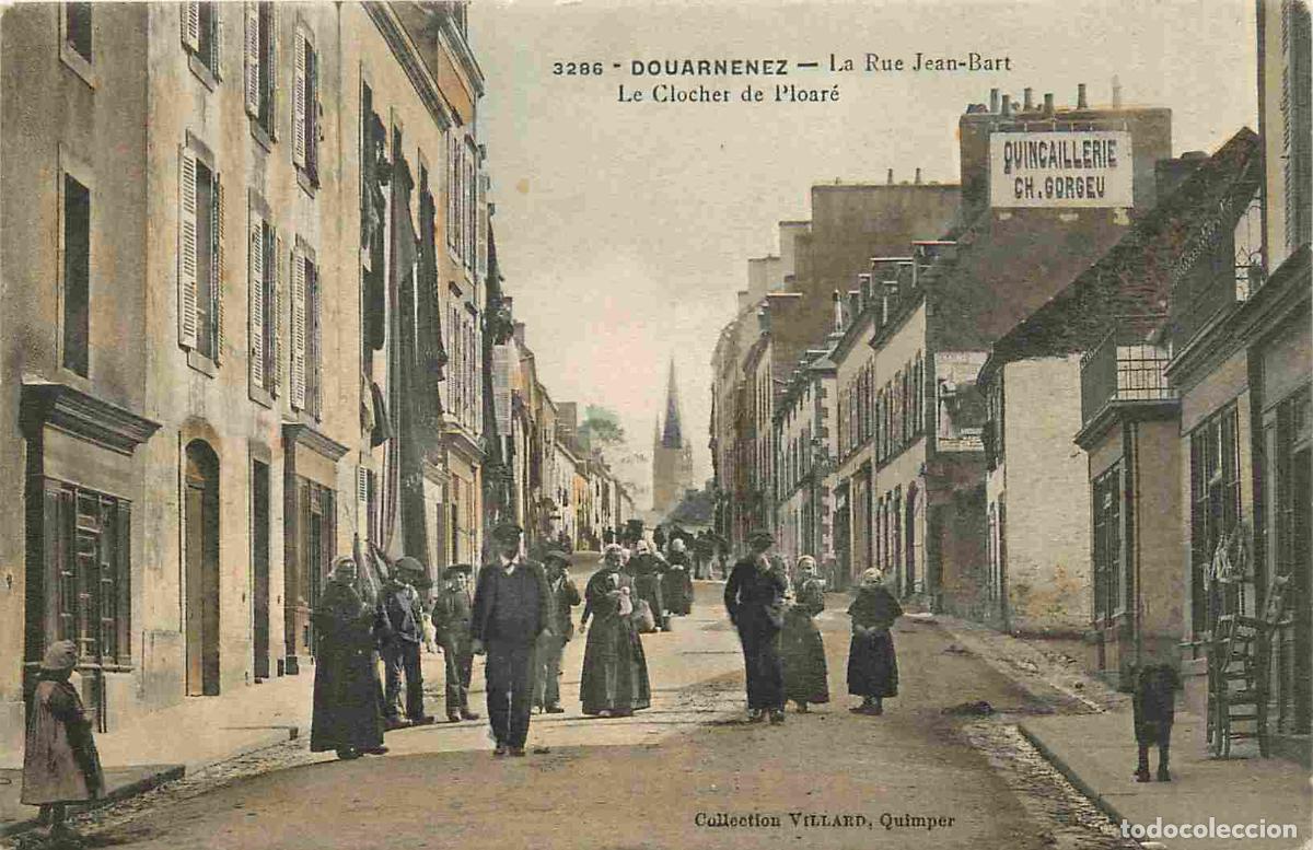 Postkarten: France - 29 - Douarnenez - La Rue Jean-Bart - Le Clocher de Ploar&eacute; - Anim&eacute;e - CPA - Voir Scans Recto