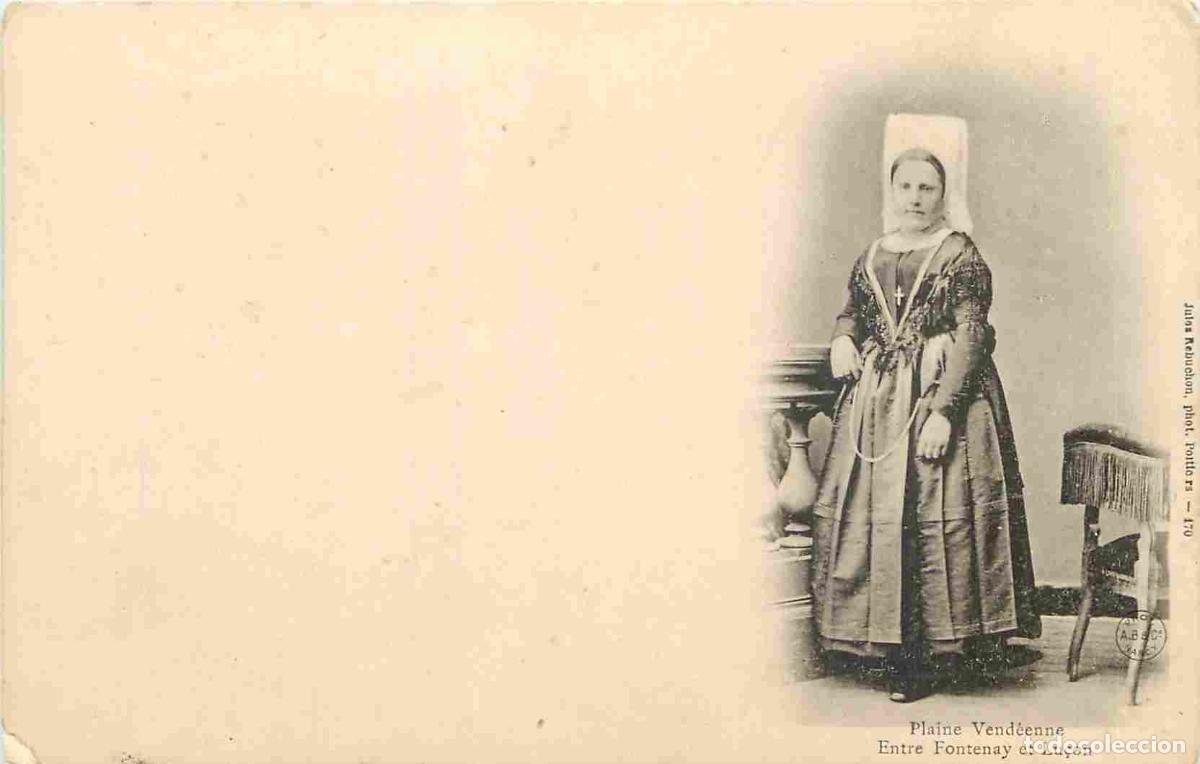 Cartes Postales: France - 85 - Vend&eacute;e - Plaine Vend&eacute;enne entre Fontenay et Lu&ccedil;on - Pr&eacute;curseur - Anim&eacute;e - Femme - Folk