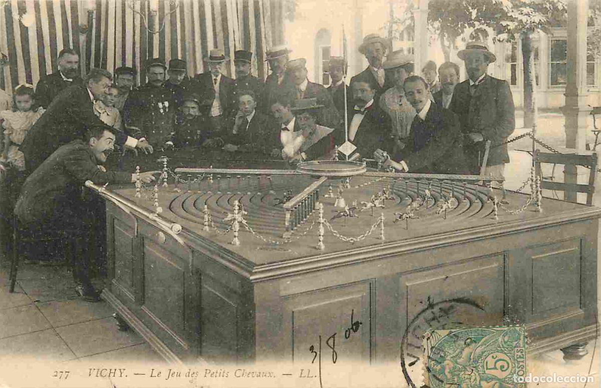 Cartes Postales: France - 03 - Vichy - Le Jeu des Petits Chevaux - Anim&eacute;e - CPA - Oblit&eacute;ration ronde de 1906 - Voir S